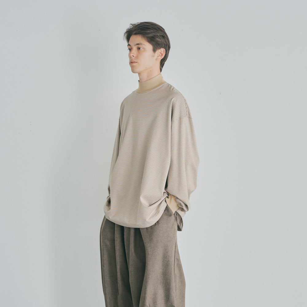 BALLOON MOCK LONG SLEEVE T SHIRT 16