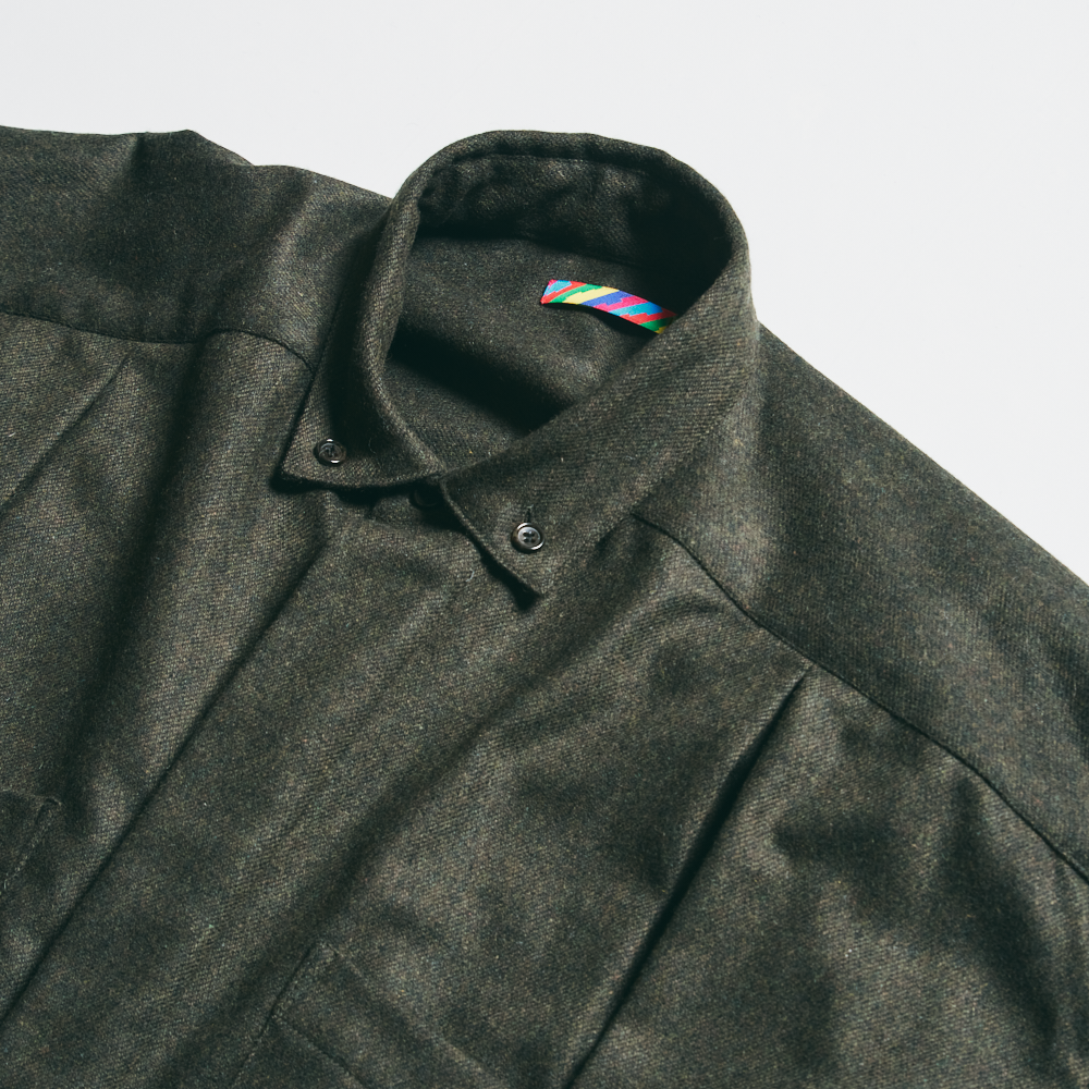 WOOL BOX PLEATED SHIRT 4