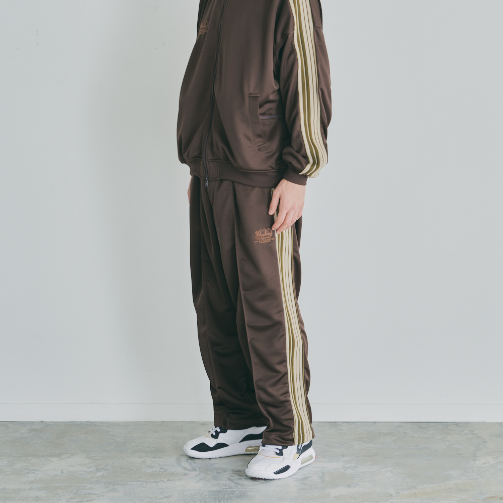 TRACK PANTS 9