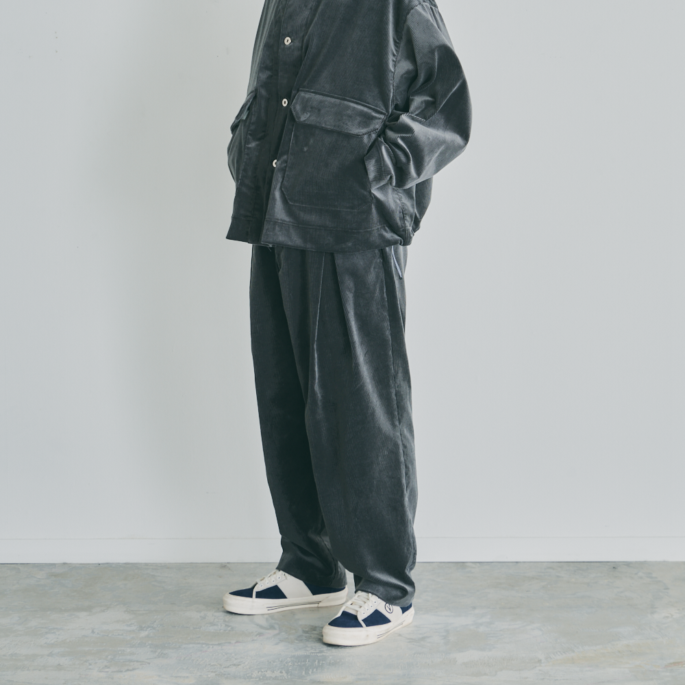 CORDUROY DEFORMATION TUCK PANTS 8