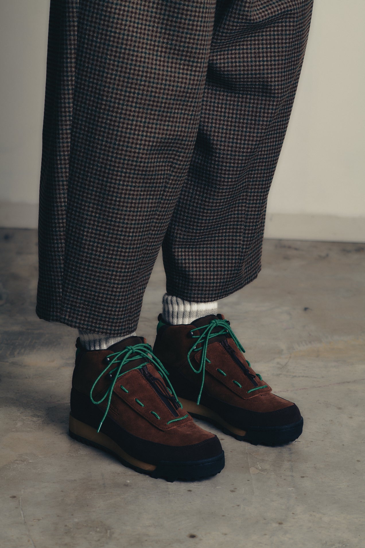 FLOW-MID SHOES is-ness×SUICOKE 11