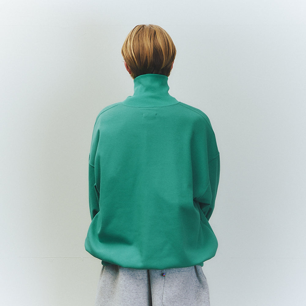 ZIP SWEATSHIRT 9