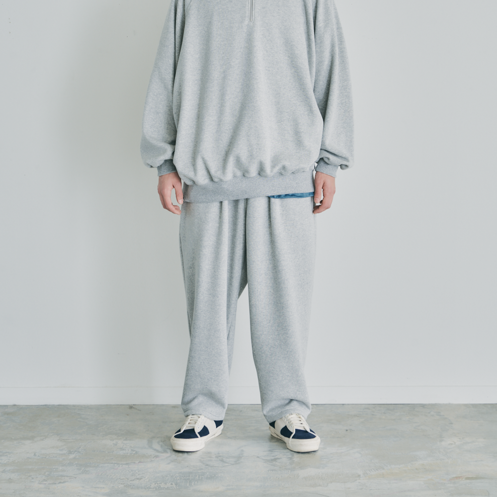 RELAX WIDE SWEAT PANT 10