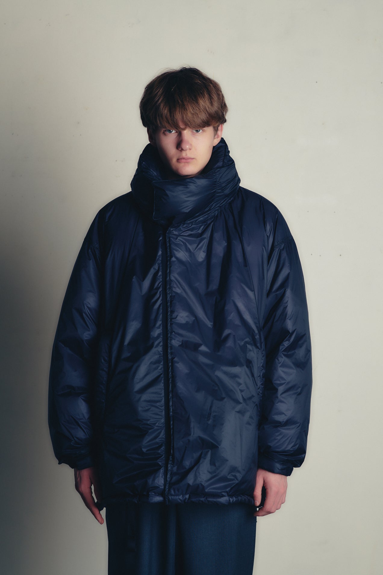 is-ness イズネス　ダッグフーデッドジャケット 30AWJK08 カーキ is-ness イズネス ダッグフーデッドジャケット 30AWJK08 カーキ