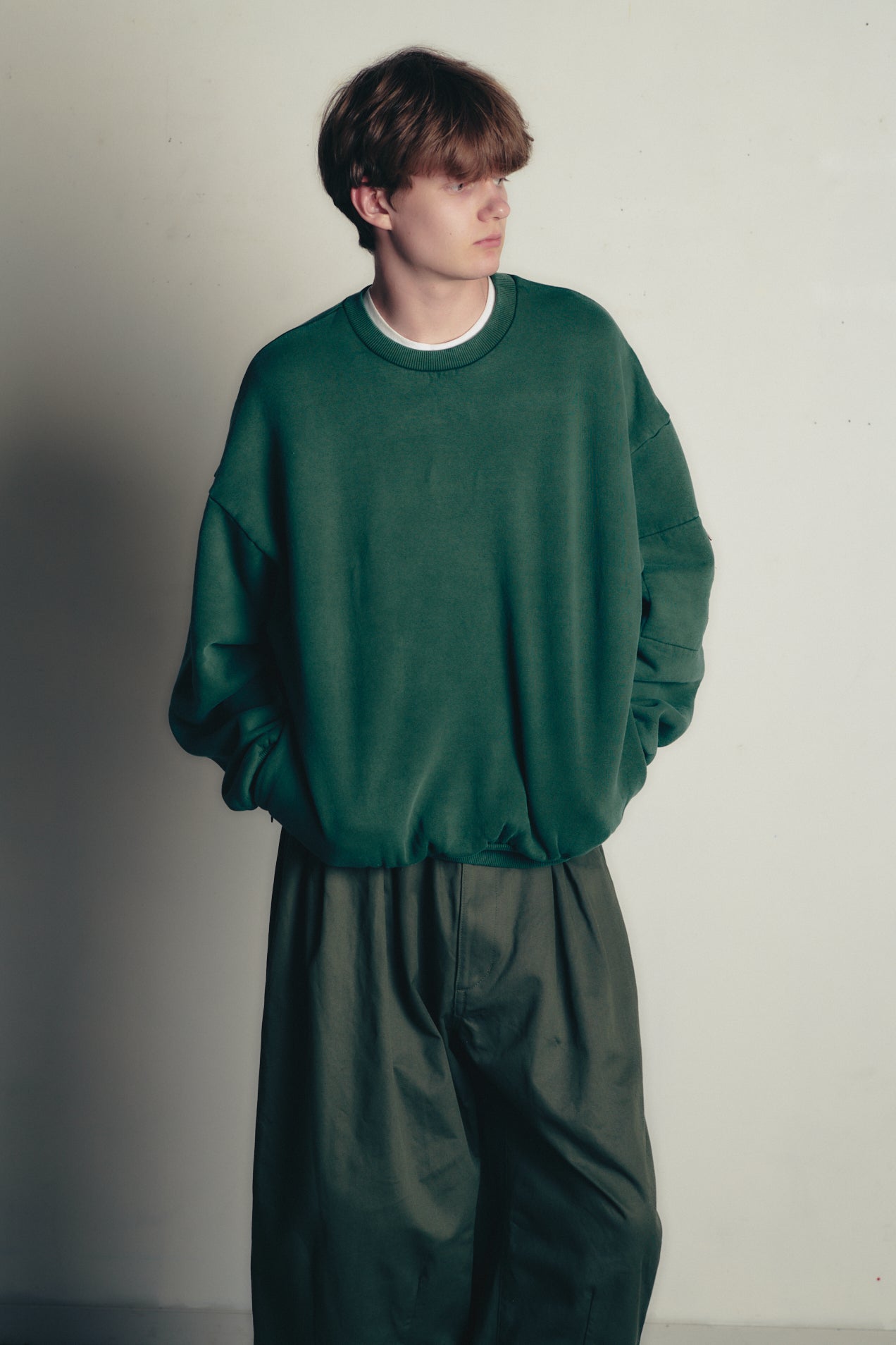 is-ness イズネス　ダッグフーデッドジャケット 30AWJK08 カーキ is-ness イズネス DUCK FOODED JACKET ダッグフーデッド