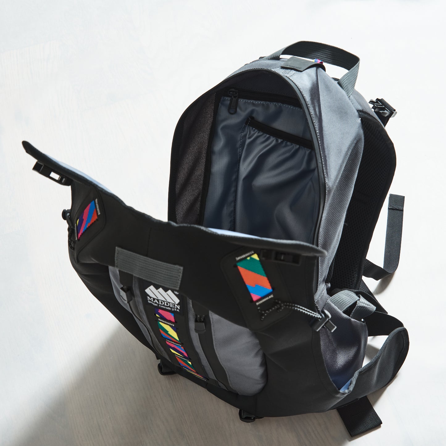 MADDEN for is-ness TECHNICAL BACKPACK 9