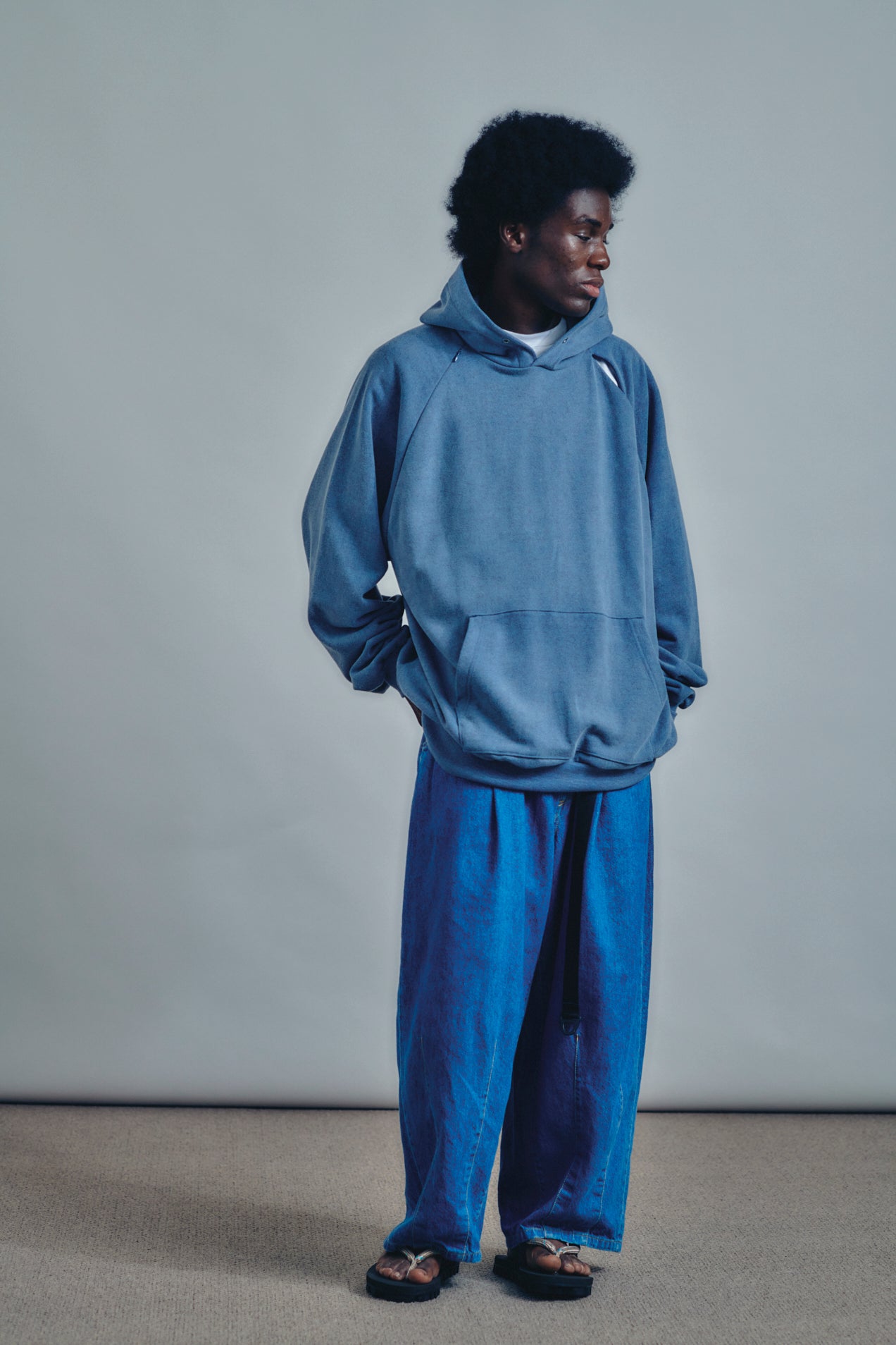 Ventilated Hoodie 14