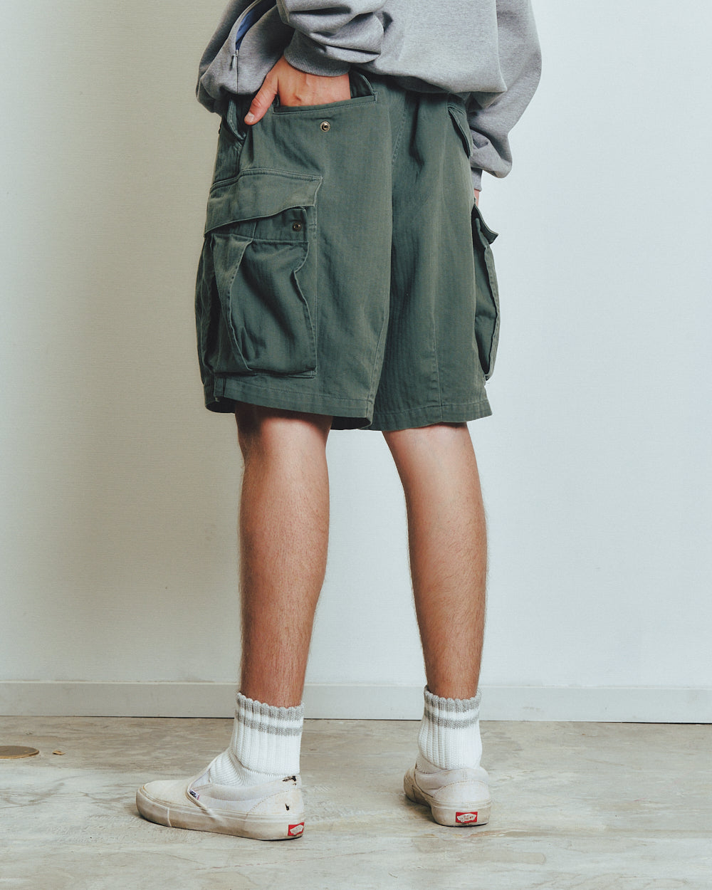 NU MILITARY BALLOON SHORTS 7
