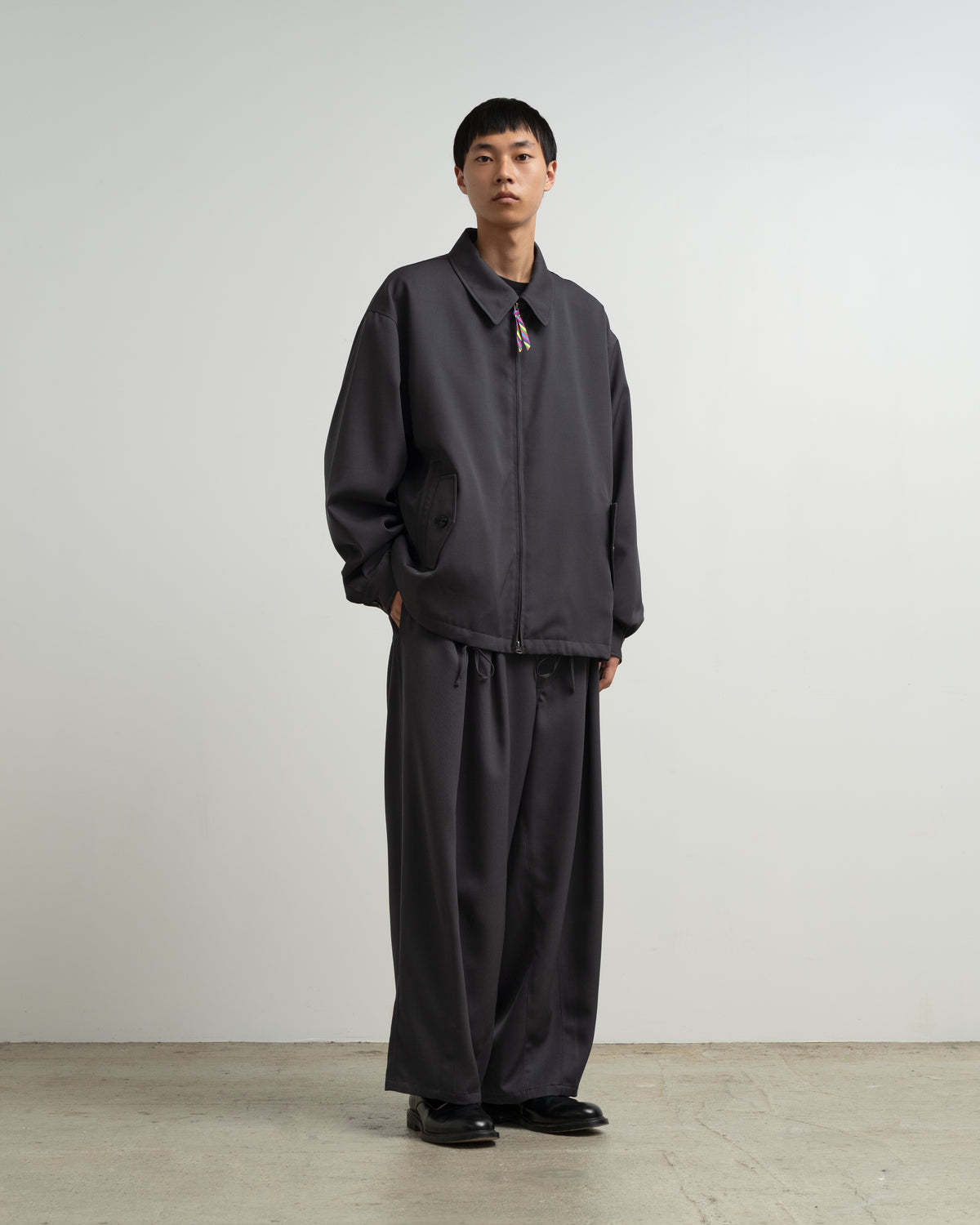 【9/26発売】is-ness × Graphpaper Scale Off Wool Balloon Chef Pants