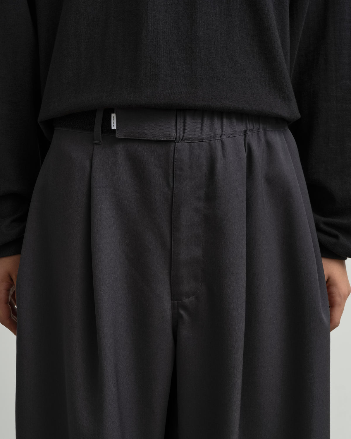 【9/26発売】is-ness × Graphpaper Scale Off Wool Balloon Chef Pants